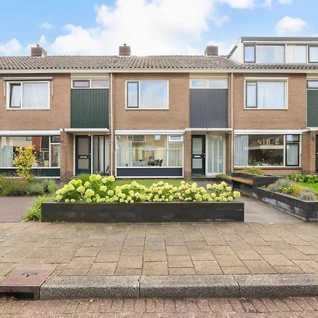 Apeldoorn- Ruime Eengezinswoning Met 5 Slaapkamers ภายนอก รูปภาพ