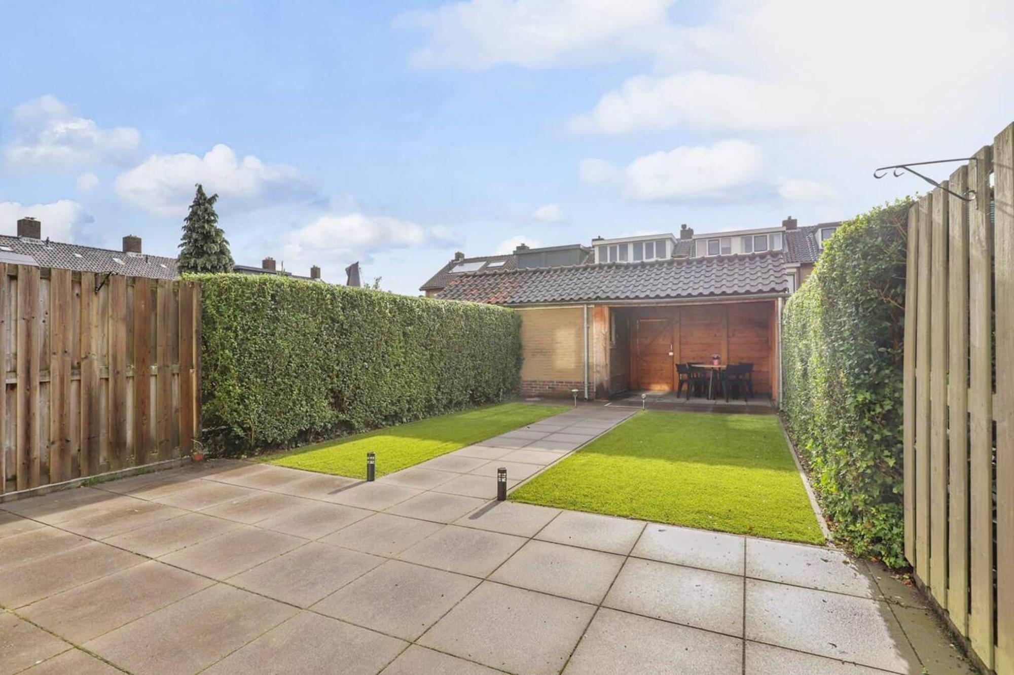 Apeldoorn- Ruime Eengezinswoning Met 5 Slaapkamers ภายนอก รูปภาพ