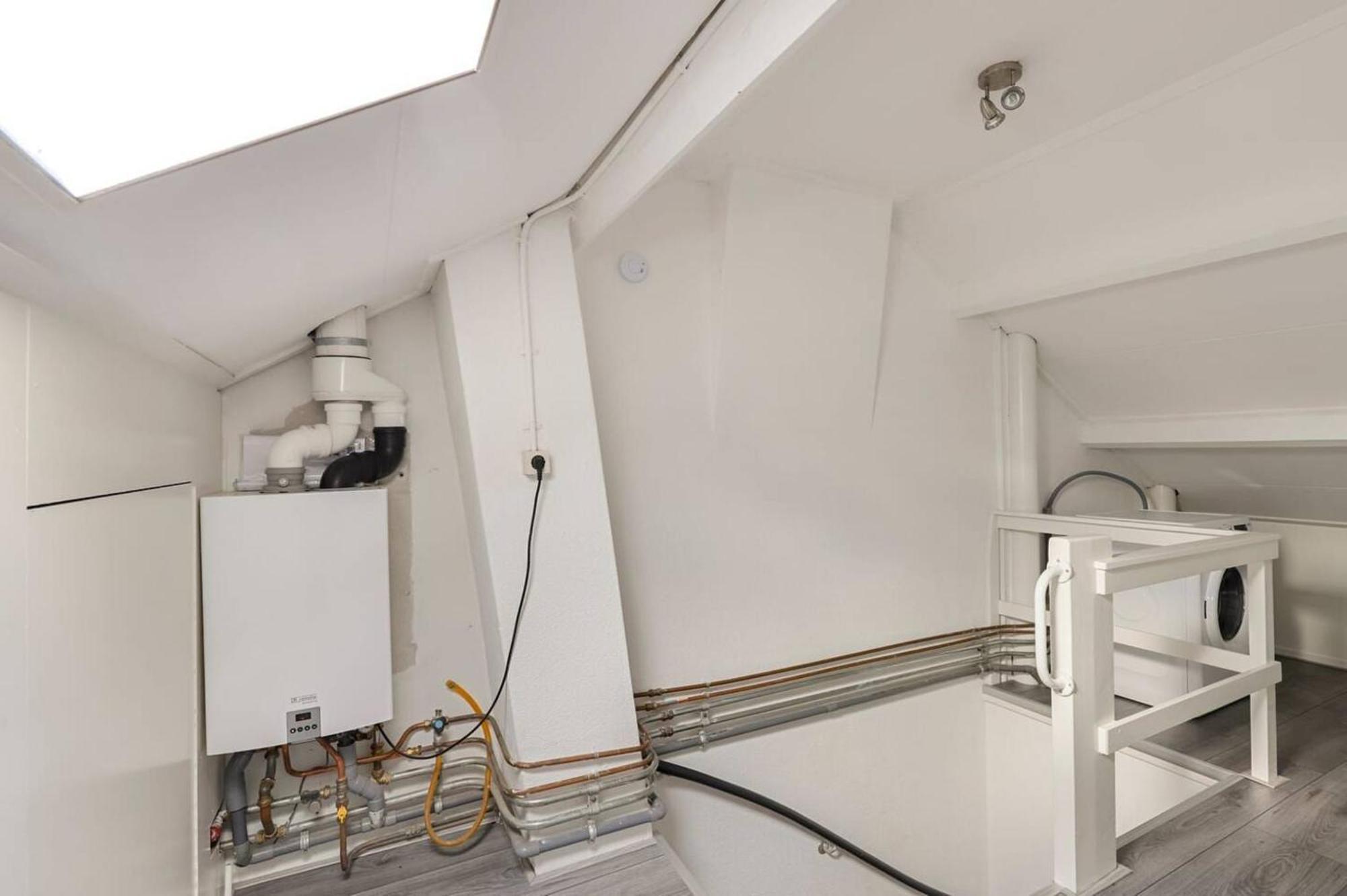 Apeldoorn- Ruime Eengezinswoning Met 5 Slaapkamers ภายนอก รูปภาพ