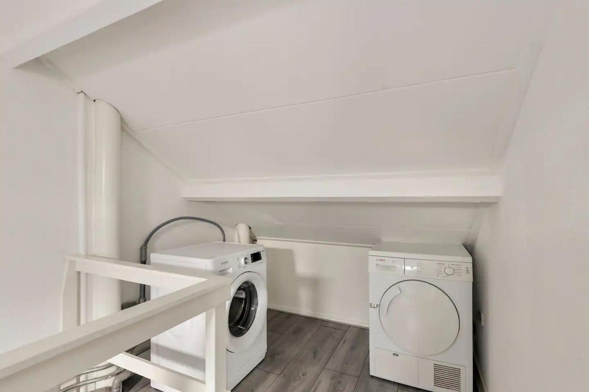 Apeldoorn- Ruime Eengezinswoning Met 5 Slaapkamers ภายนอก รูปภาพ