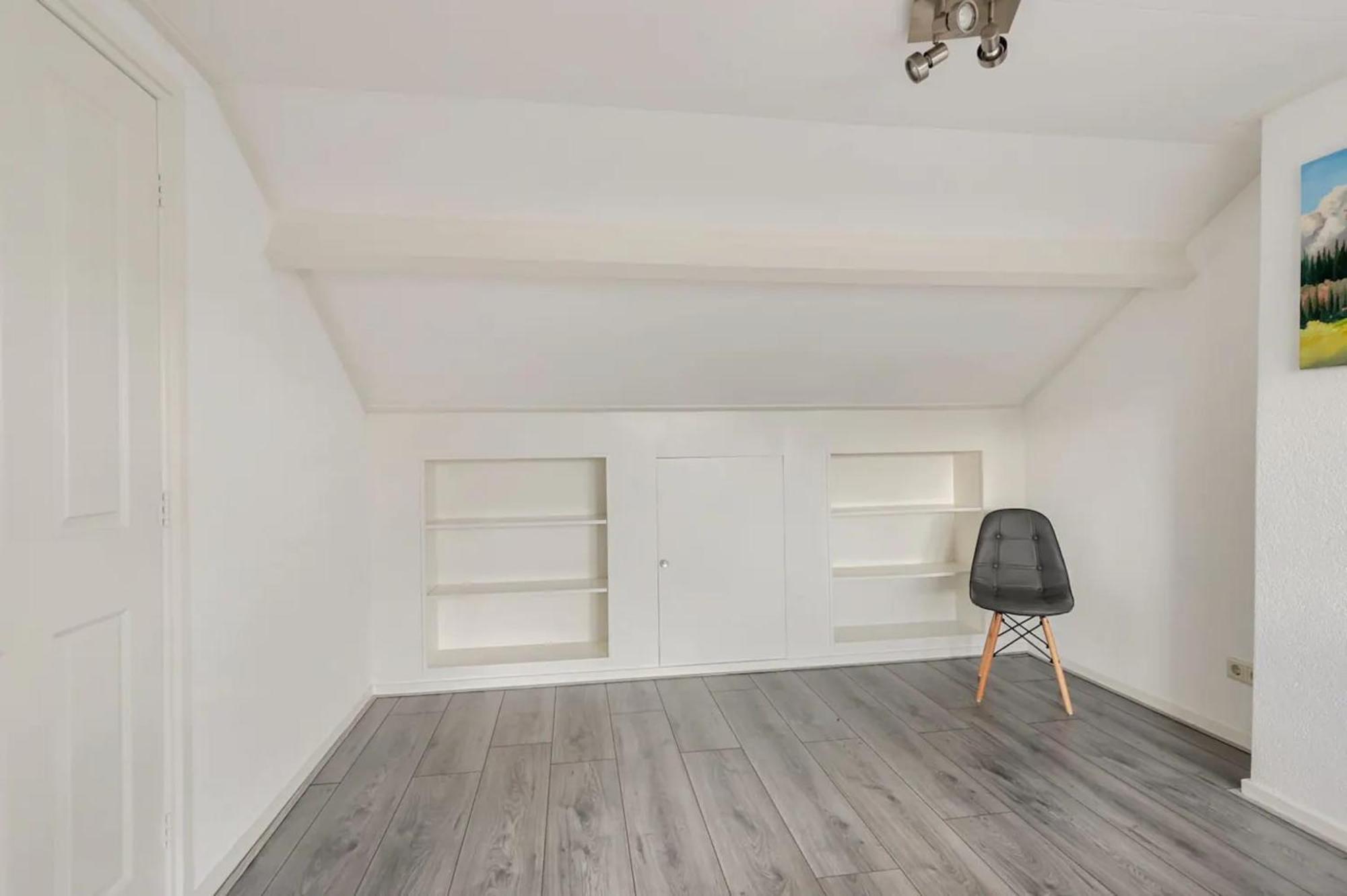 Apeldoorn- Ruime Eengezinswoning Met 5 Slaapkamers ภายนอก รูปภาพ