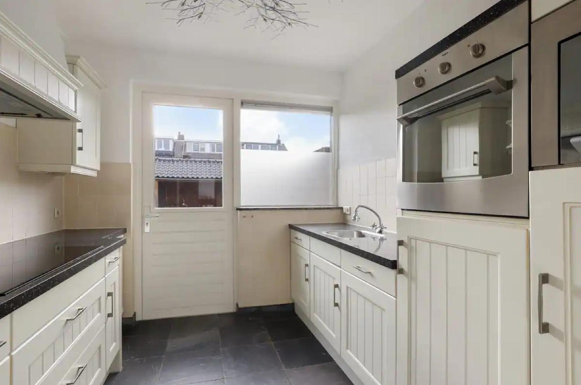Apeldoorn- Ruime Eengezinswoning Met 5 Slaapkamers ภายนอก รูปภาพ